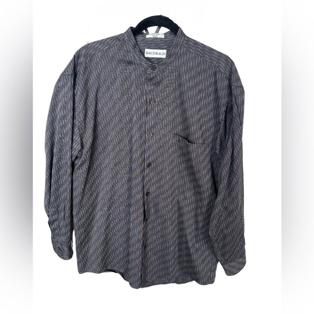 Bachrach Gray Button-Up Shirt Size Medium‎
